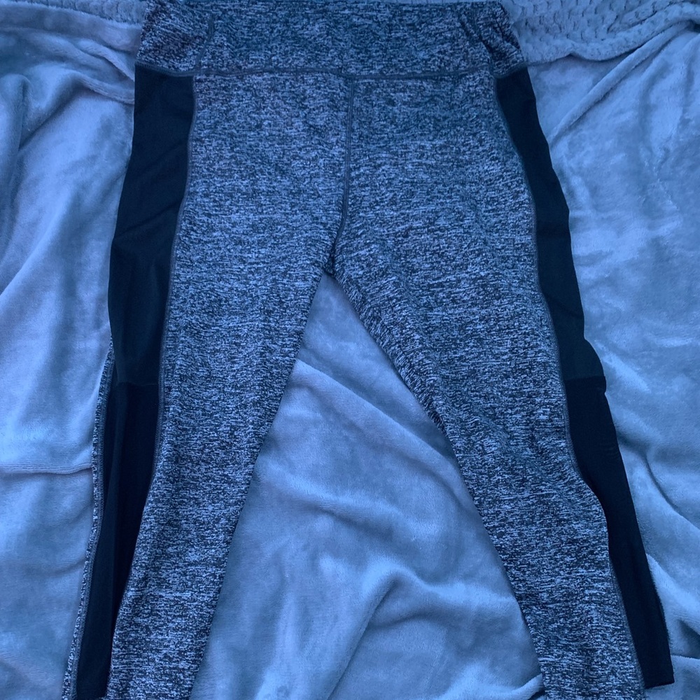 grey leggings